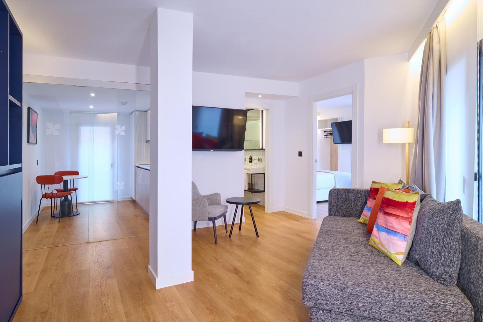 Apartamentos Luna Suites グラナダ エクステリア 写真