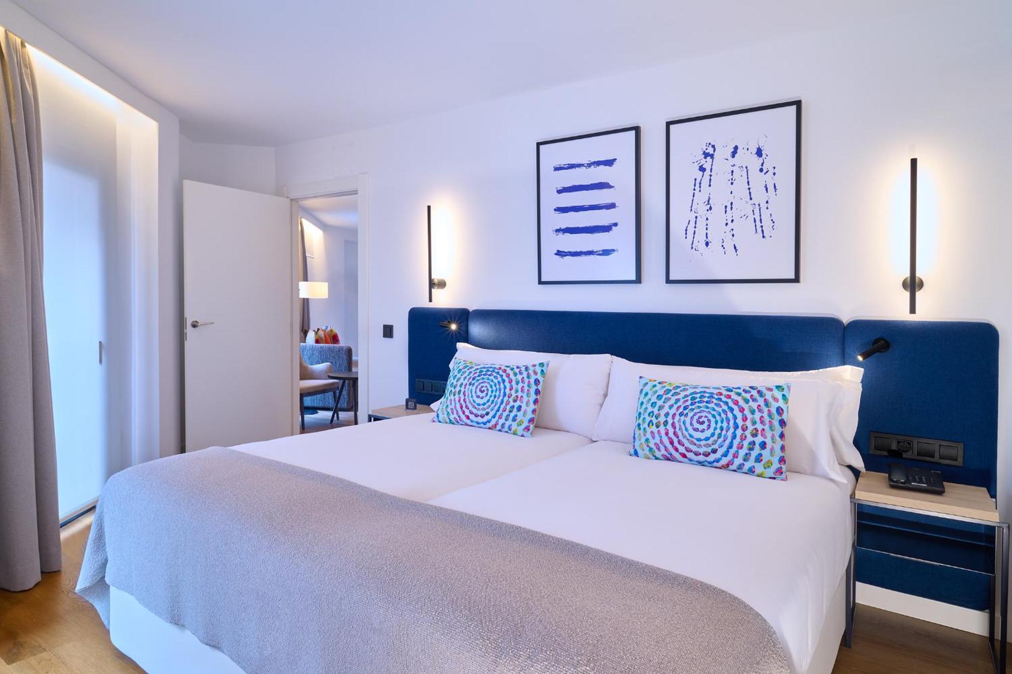 Apartamentos Luna Suites グラナダ エクステリア 写真